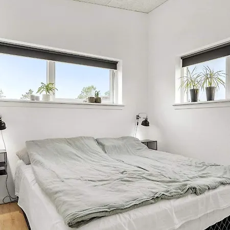 Semesterbostad 6 Person Holiday In R M Sønderby